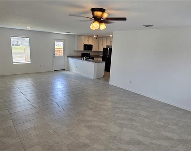 9205 Grackle Place - Photo Thumbnail 2