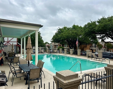 15922 Stillwood Street - Photo Thumbnail 11