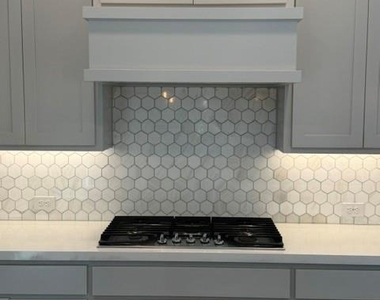 2116 Roquette Drive - Photo Thumbnail 4