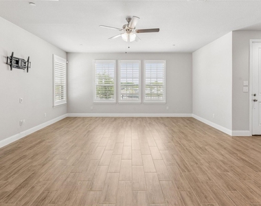 6020 Bursey Road - Photo Thumbnail 10