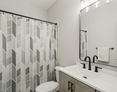 4603 Penelope Lane - Photo Thumbnail 15