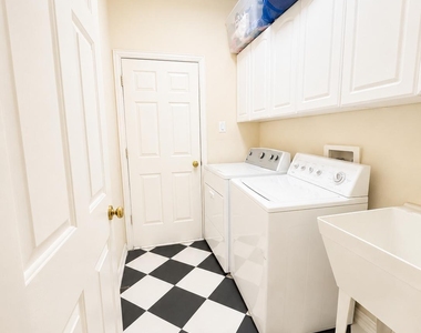 18283 Meandering Way - Photo Thumbnail 20
