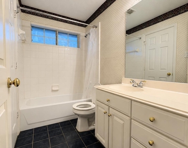 18283 Meandering Way - Photo Thumbnail 24
