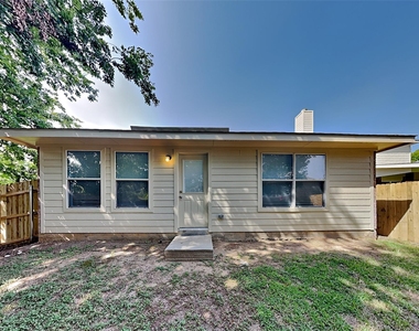 2729 Mountain Lion Drive - Photo Thumbnail 16