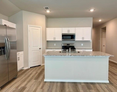 2716 Flowers Drive - Photo Thumbnail 4