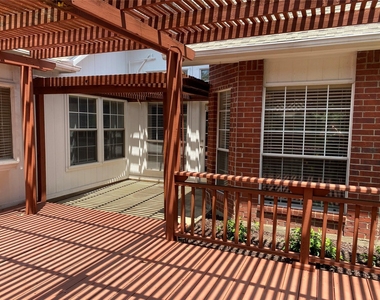 2212 Heatherton Place - Photo Thumbnail 34