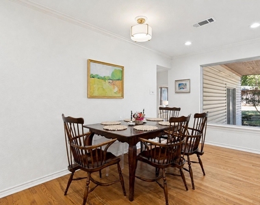 4017 Beechwood Lane - Photo Thumbnail 3