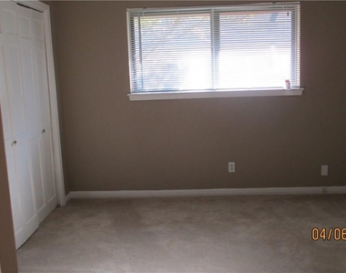 13223 Kit Lane - Photo Thumbnail 16