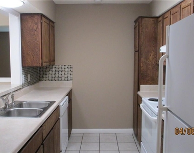 13223 Kit Lane - Photo Thumbnail 6