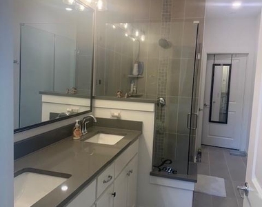 2621 Chablis Drive - Photo Thumbnail 17