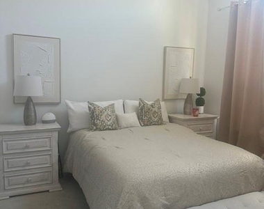 2621 Chablis Drive - Photo Thumbnail 19