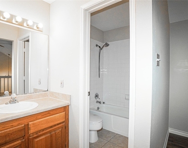 1220 Signal Ridge Place - Photo Thumbnail 20