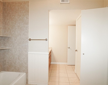 1220 Signal Ridge Place - Photo Thumbnail 16