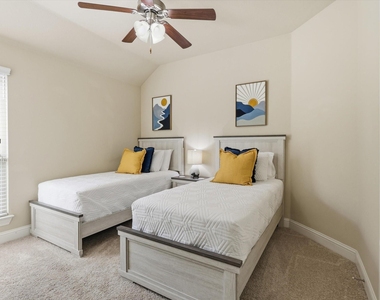 609 Racine Drive - Photo Thumbnail 21
