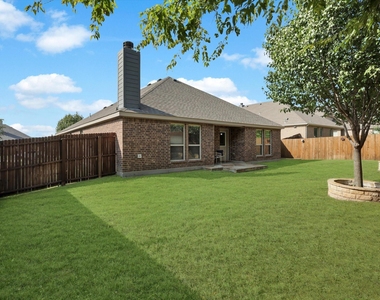 609 Racine Drive - Photo Thumbnail 24
