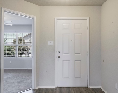 10521 Hartley Lane - Photo Thumbnail 1
