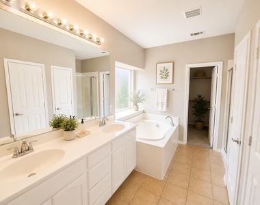 4024 Claymore Lane - Photo Thumbnail 8