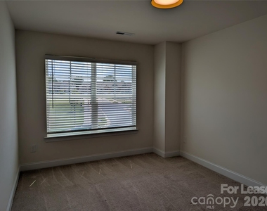 6324 Keeton Lane - Photo Thumbnail 5