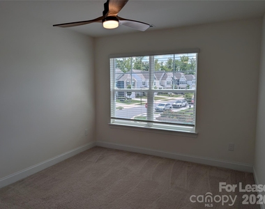 6324 Keeton Lane - Photo Thumbnail 8