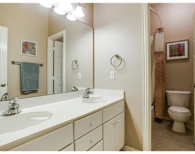 8447 Firewheel Lane - Photo Thumbnail 20