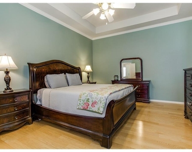 8447 Firewheel Lane - Photo Thumbnail 15