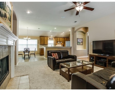 8447 Firewheel Lane - Photo Thumbnail 14