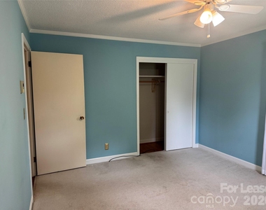 3427 N Nc 16 Business Highway - Photo Thumbnail 32