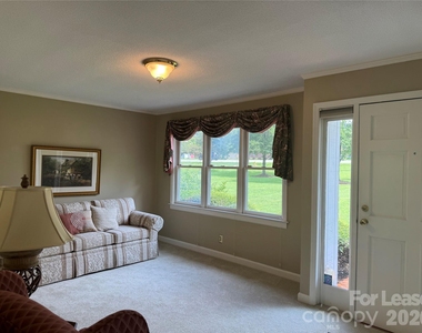 3427 N Nc 16 Business Highway - Photo Thumbnail 5
