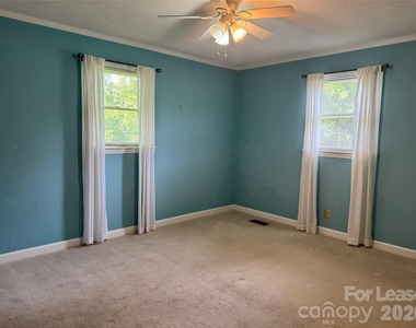 3427 N Nc 16 Business Highway - Photo Thumbnail 31