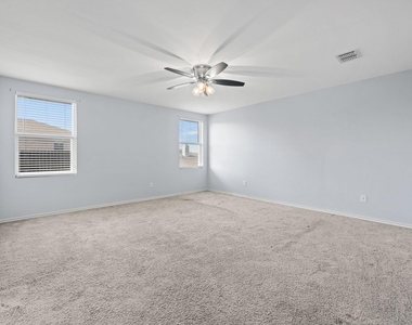 2601 Shorewood Drive - Photo Thumbnail 11