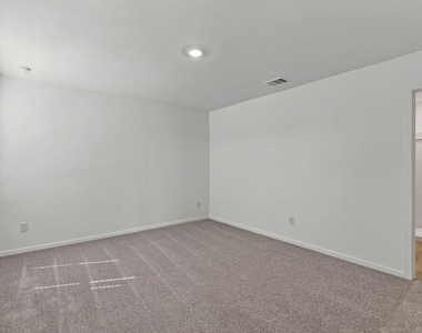 5319 Cinnamon Lane - Photo Thumbnail 10
