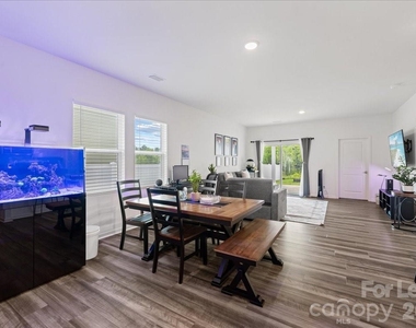144 Babbling Brook Drive - Photo Thumbnail 16