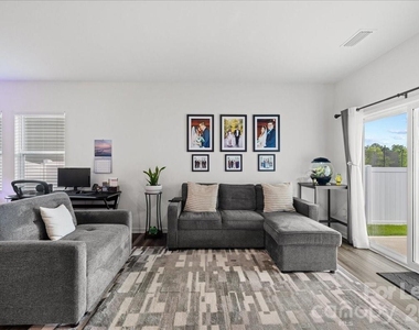 144 Babbling Brook Drive - Photo Thumbnail 7