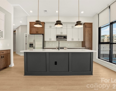 510 W Tremont Avenue - Photo Thumbnail 17