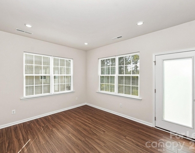 3024 Findley Road - Photo Thumbnail 4