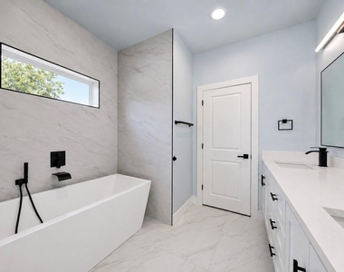 1115 E Oleander Street - Photo Thumbnail 32