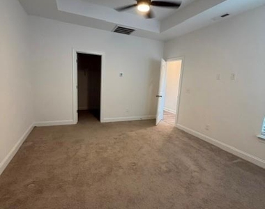 2125 24th Street Lane Se - Photo Thumbnail 21