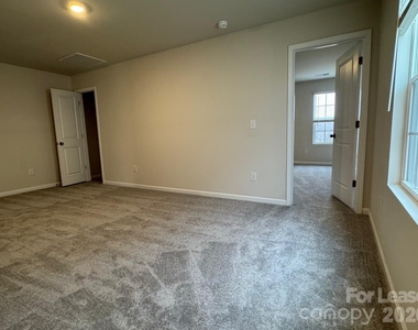 15201 Windy Plains Road - Photo Thumbnail 8