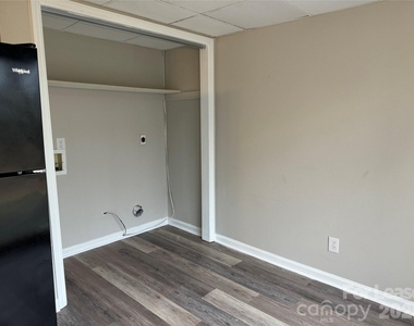 118 Ross Street - Photo Thumbnail 6