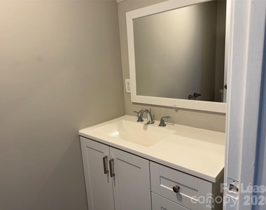 118 Ross Street - Photo Thumbnail 11