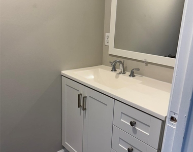 118 Ross Street - Photo Thumbnail 12
