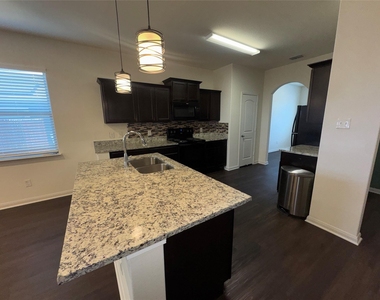 14360 Riata Lane - Photo Thumbnail 4