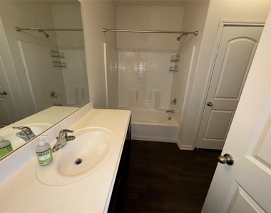 14360 Riata Lane - Photo Thumbnail 8