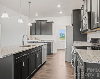 77 Horizon Way - Photo Thumbnail 8