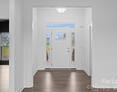 77 Horizon Way - Photo Thumbnail 2