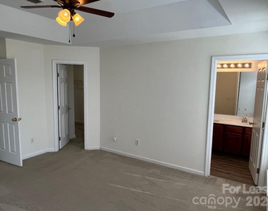 12003 Duke Lancaster Drive - Photo Thumbnail 18