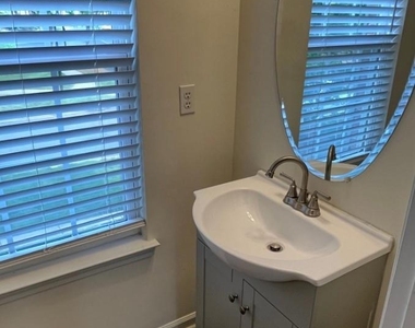 12003 Duke Lancaster Drive - Photo Thumbnail 16