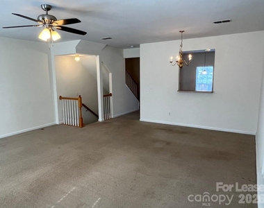12003 Duke Lancaster Drive - Photo Thumbnail 10
