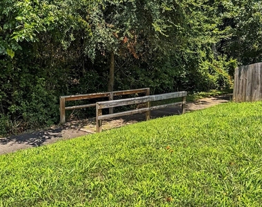 2717 Forest Grove Court - Photo Thumbnail 16