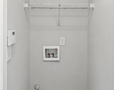 2717 Forest Grove Court - Photo Thumbnail 3